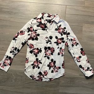Express slim fit button down shirt. Flower print. Size small.